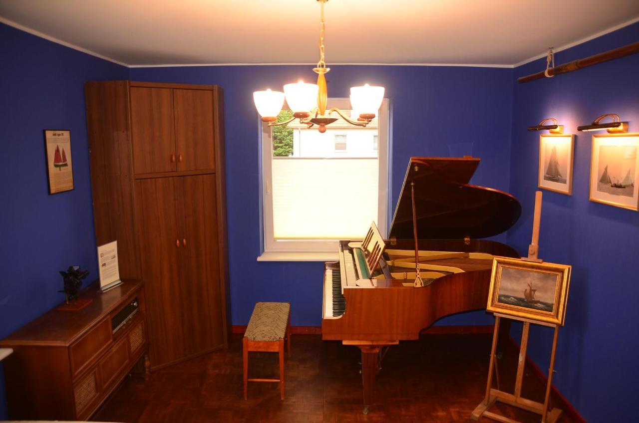 Apartament Dark Amber- 3 Rooms Grand Piano Świnoujście Exterior foto